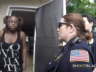 Criminal cheats on wifey with ﻿2 Wild WHITE COPS