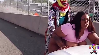 Gibby The Clown Fucks Juicy Tee On Atlanta’s Overpower Popular Highway